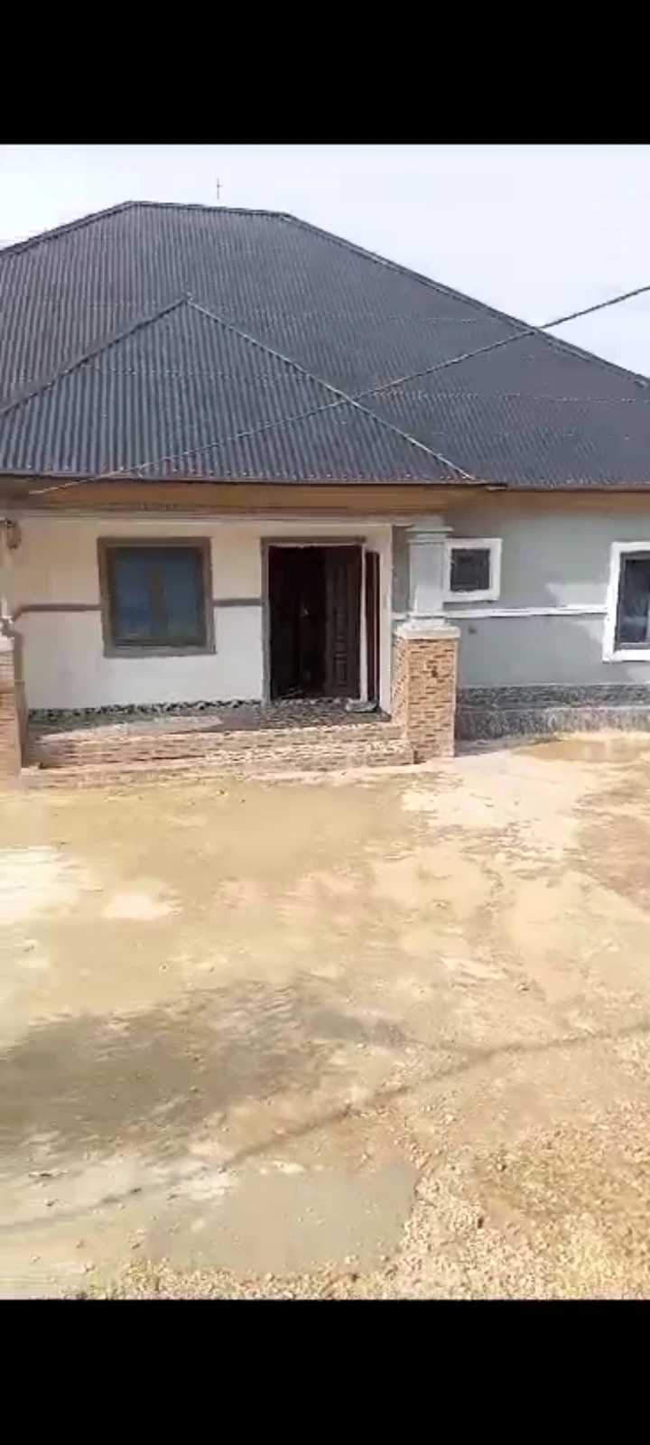 Bungalow for Sale in EKPERI NSUKARA ROAD, Akwa Ibom - Image 1