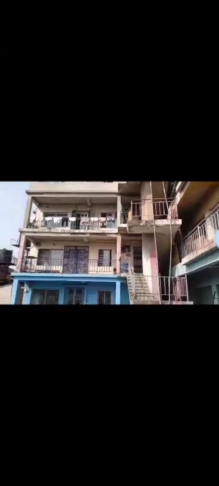 Plaza for Sale in Tarred Barracks Road, Akwa Ibom cover picture