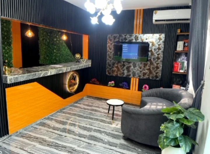 Hotel for Sale in Otokutu, Delta - Image 3