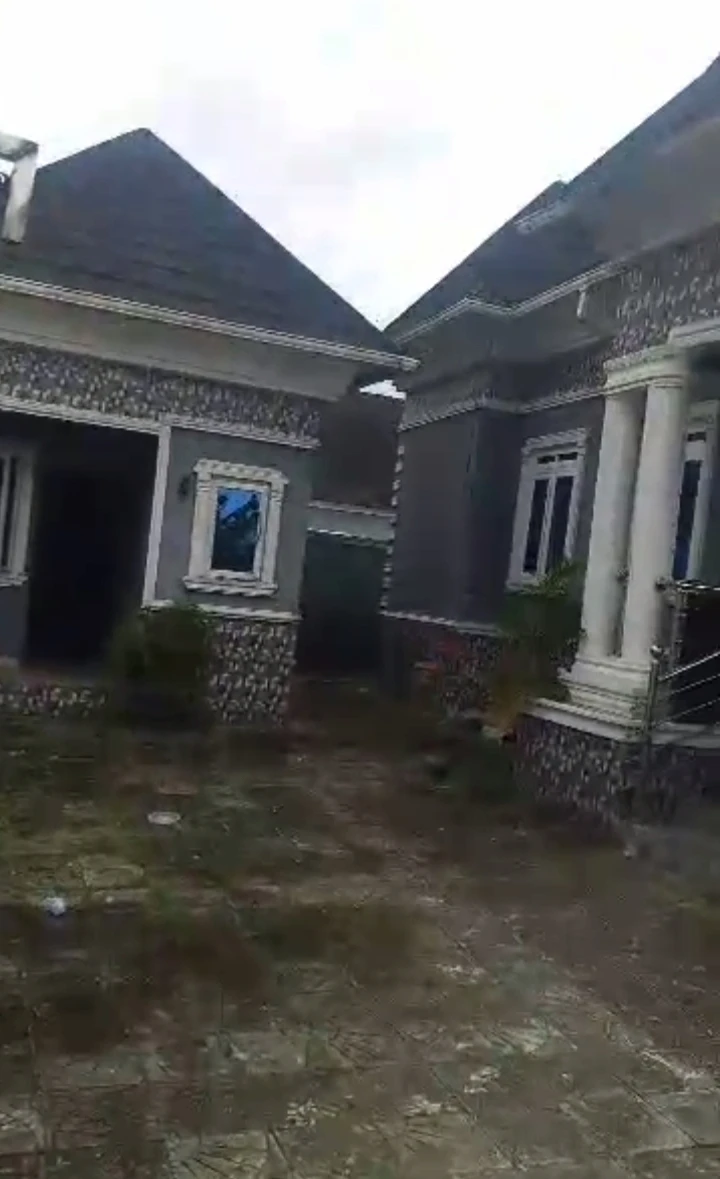 4 Bedroom Flat for Rent in Otokutu, Delta - Image 2