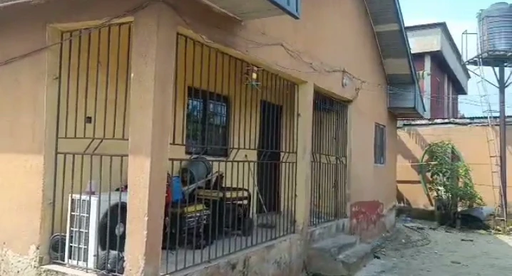 Bungalow for Sale in Refinery road, Delta - Image 1