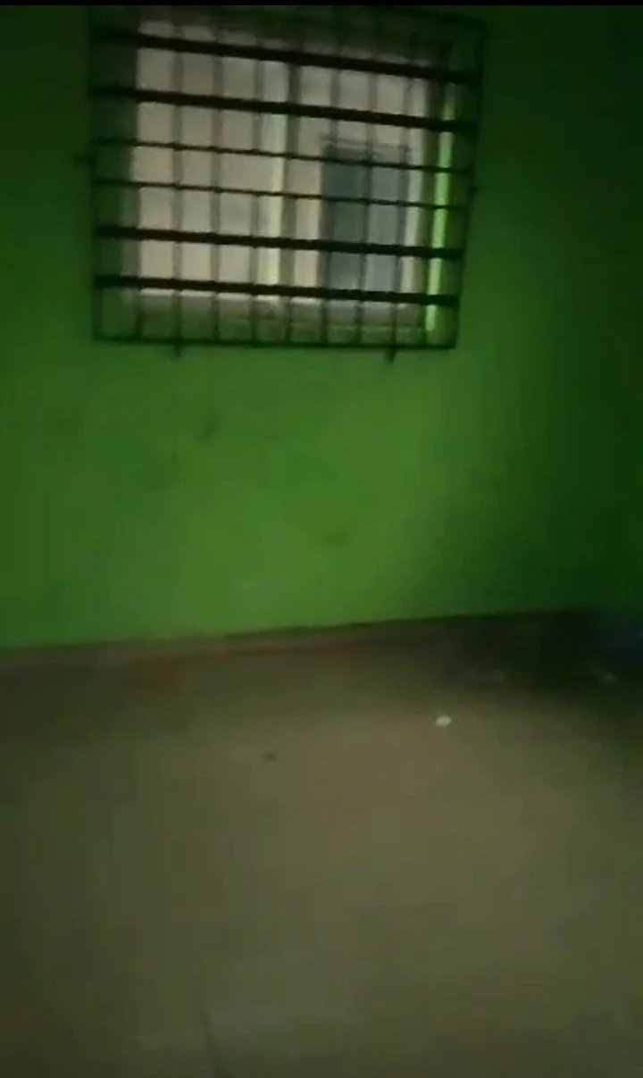 3 Bedroom Flat for Rent in Refinery road, Delta - Image 4