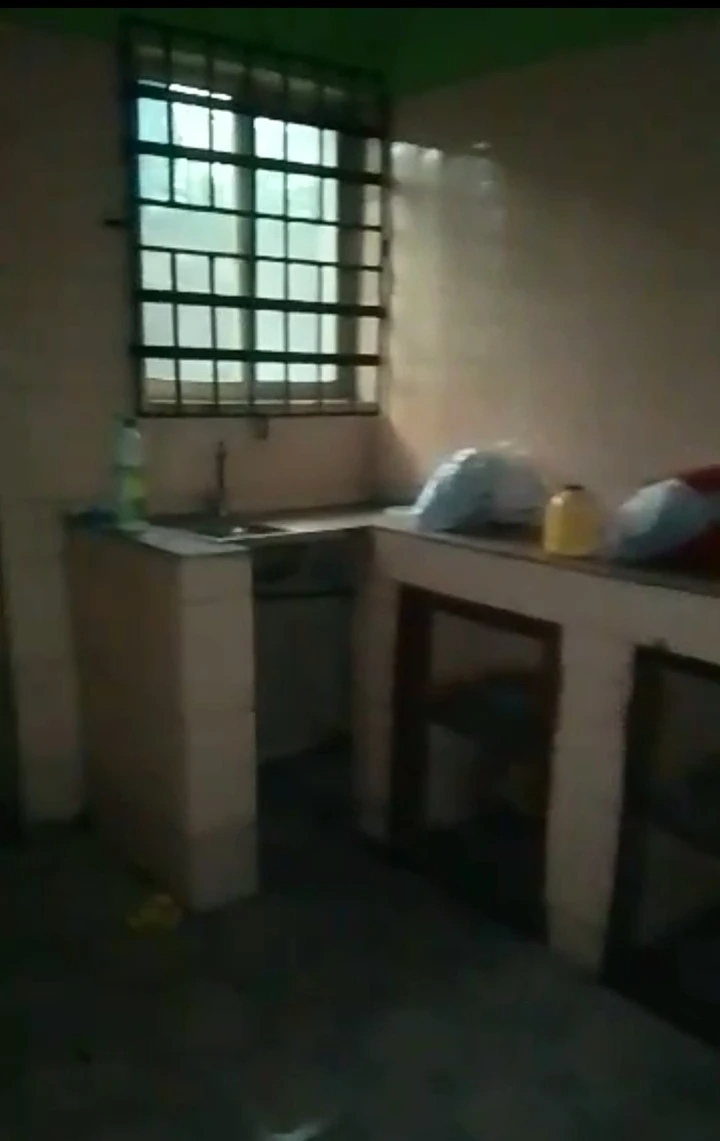 3 Bedroom Flat for Rent in Refinery road, Delta - Image 1