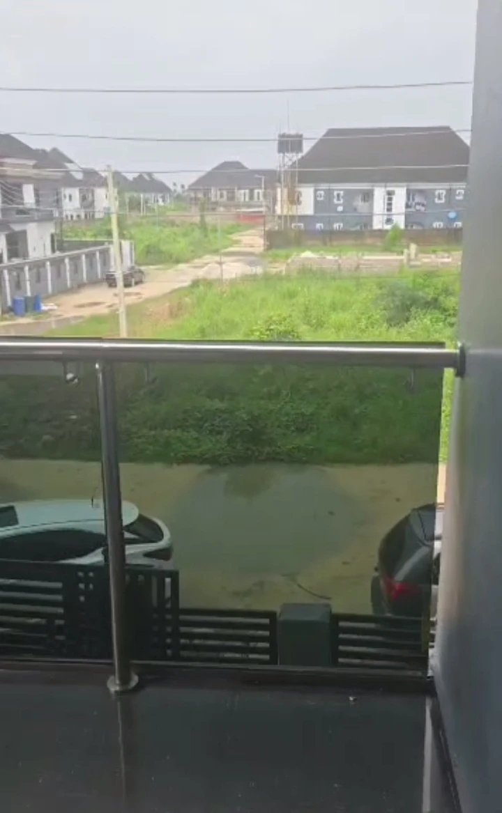 3 Bedroom Flat for Rent in Army estate, Delta - Image 3