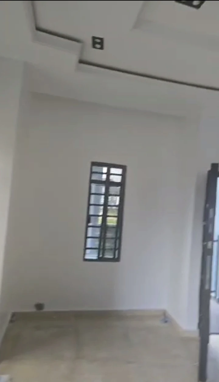 3 Bedroom Flat for Rent in Army estate, Delta - Image 1