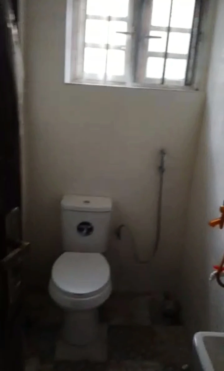 3 Bedroom Flat for Rent in Opete, Delta - Image 2