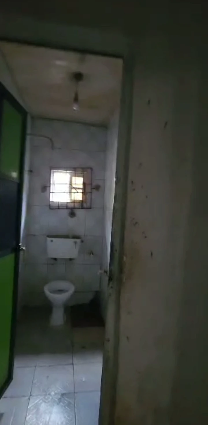 1 Bedroom Flat for Sale in Jeddo, Delta - Image 1