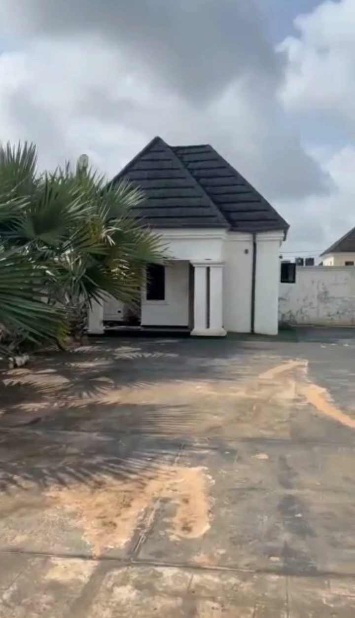 Duplex for Rent in Ogunwenyin, Edo - Image 1