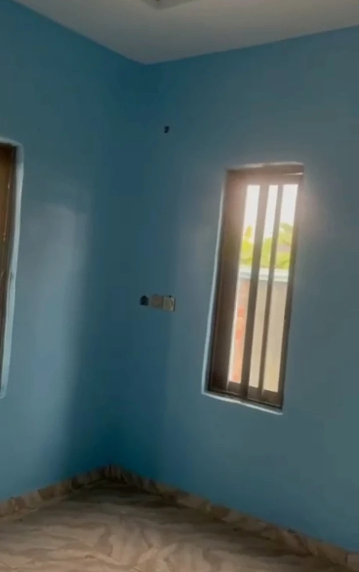 2 Bedroom Flat for Rent in Ugolo, Delta - Image 5