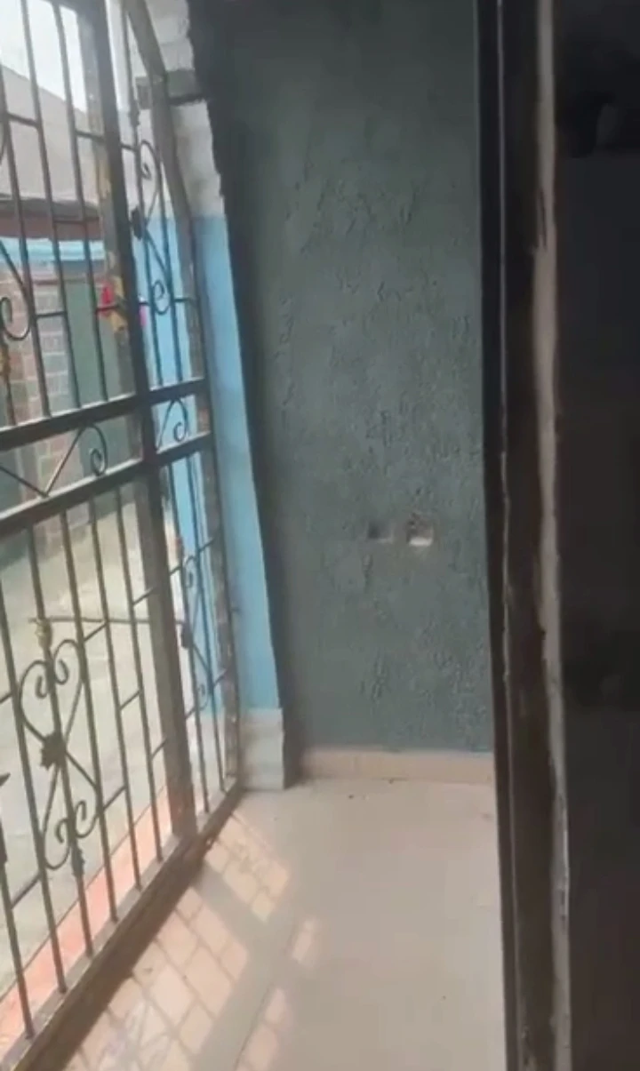 2 Bedroom Flat for Rent in Ugolo, Delta - Image 3