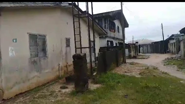 Bungalow for Sale in Udu Warri, Delta - Image 2