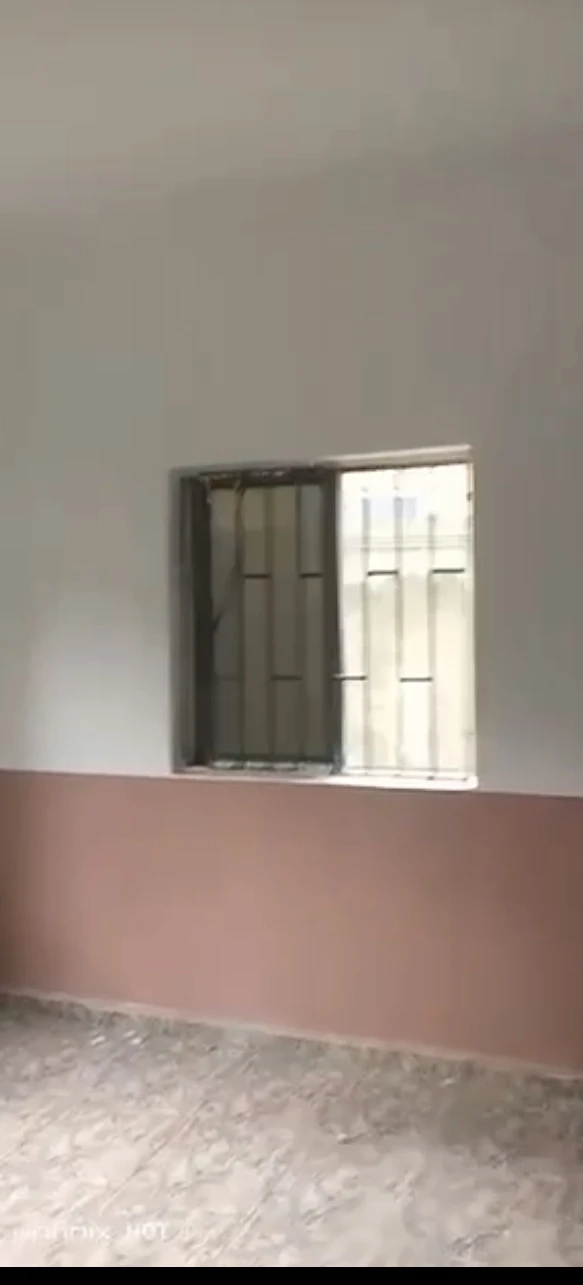 2 Bedroom Flat for Sale in Ugbomoro, Delta - Image 3