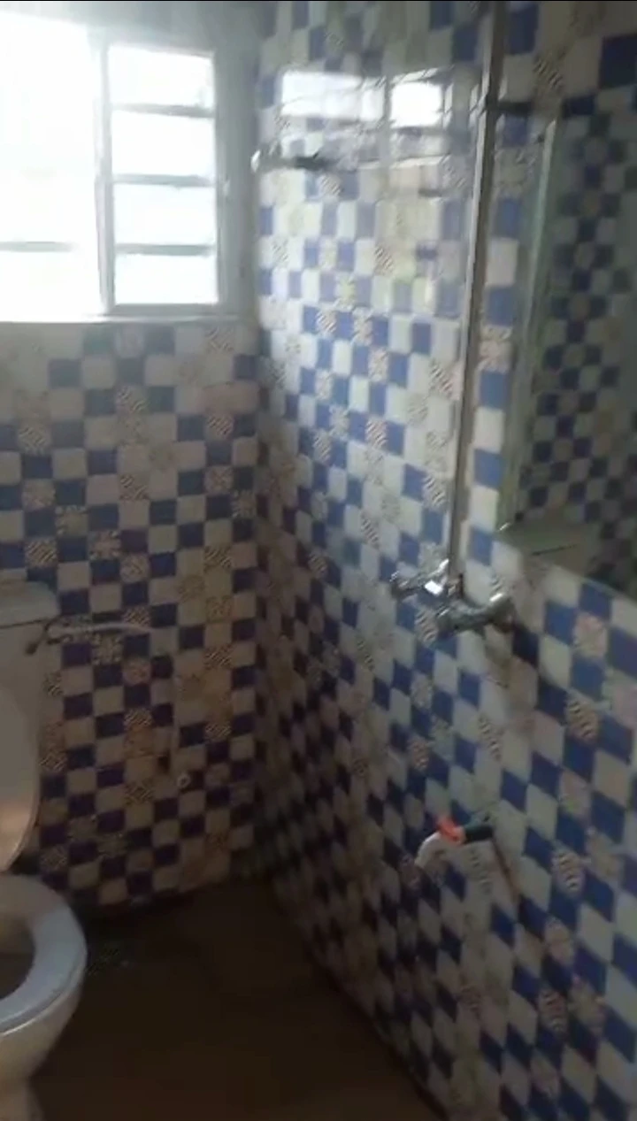 1 Bedroom Flat for Rent in Uwagba, Delta - Image 2