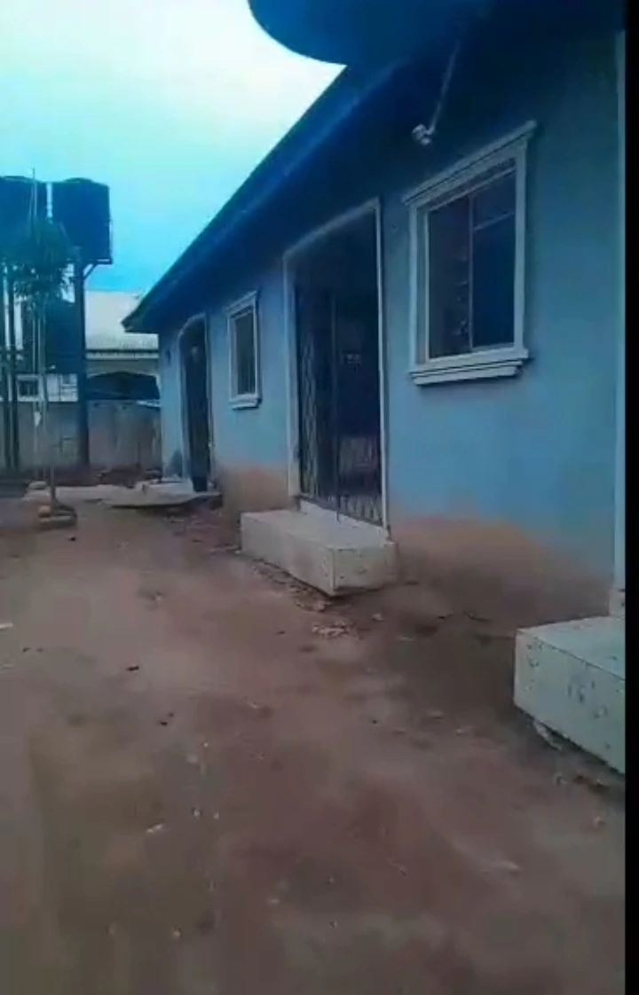 Bungalow for Sale in Upper siloko road, Edo - Image 3