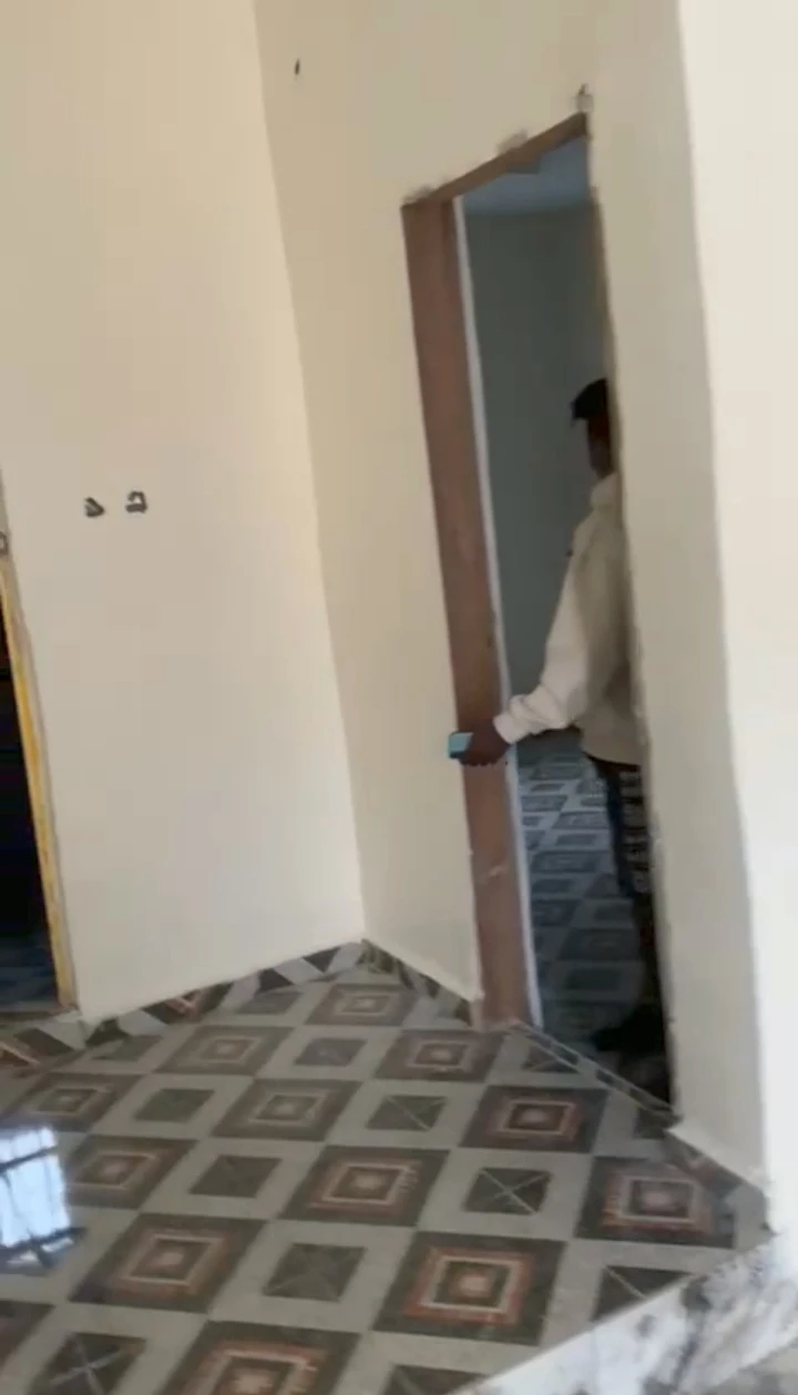 1 Bedroom Flat for Rent in Opete, Delta - Image 2