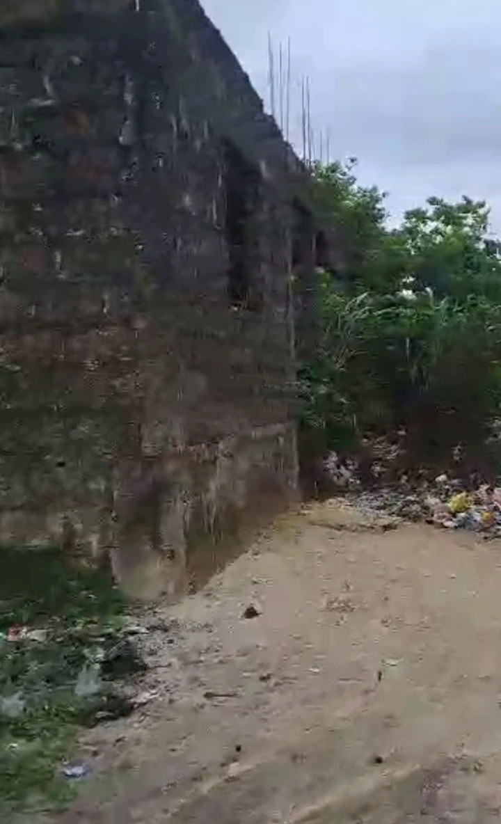 Uncompleted Building for Sale in Otokutu, Delta - Image 3