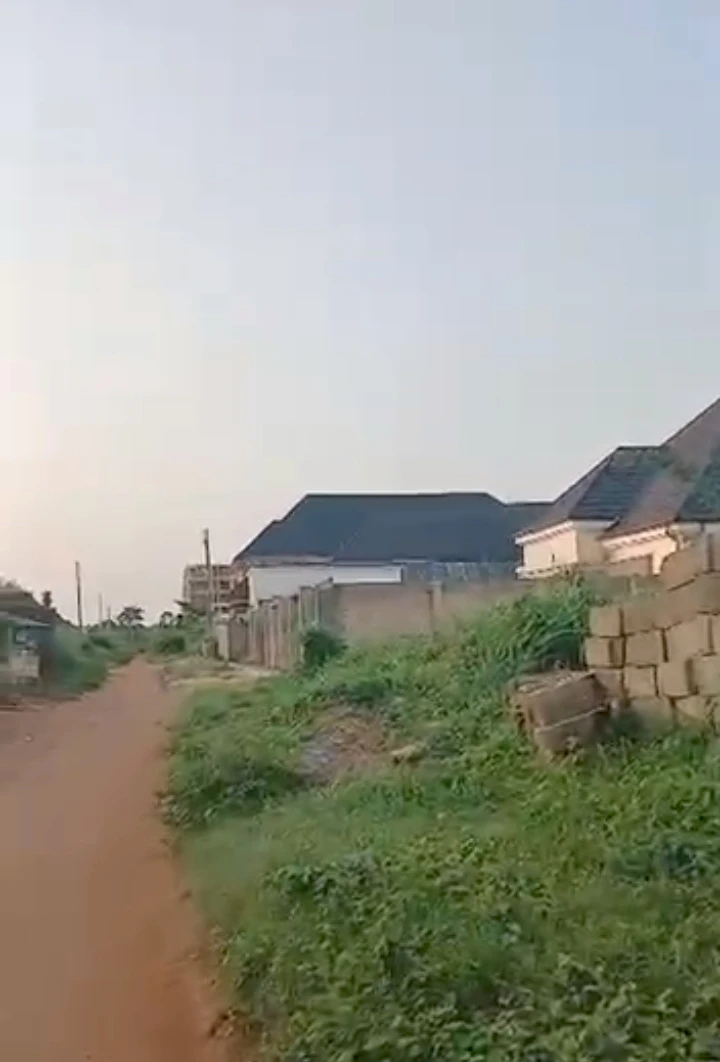 Land for Sale in Benin city, Edo - Image 1