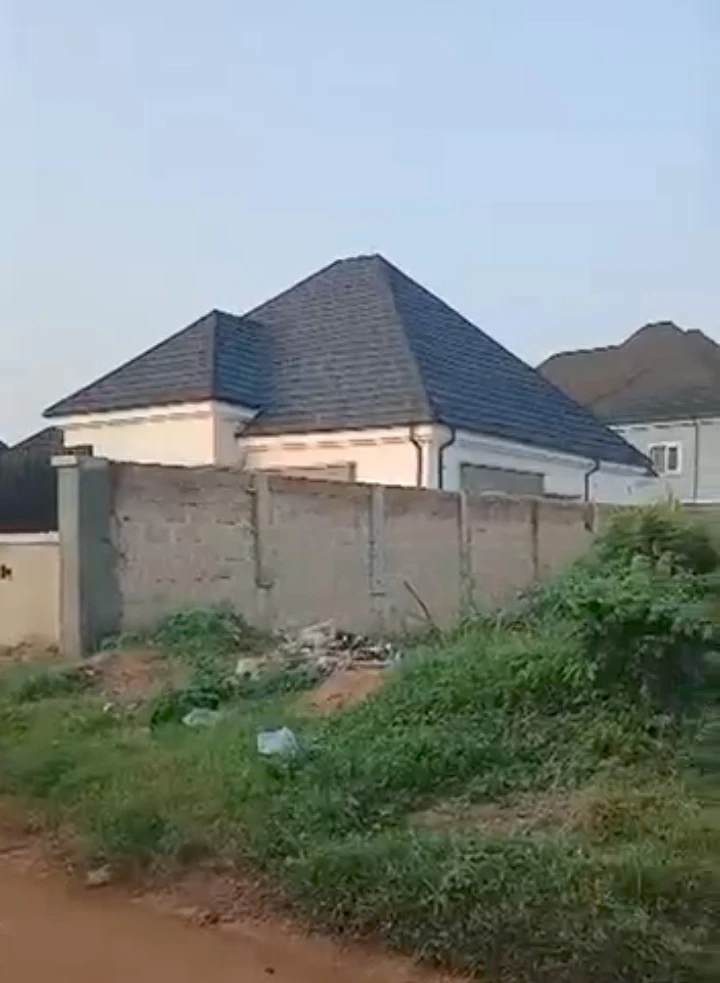 Land for Sale in Benin city, Edo - Image 2