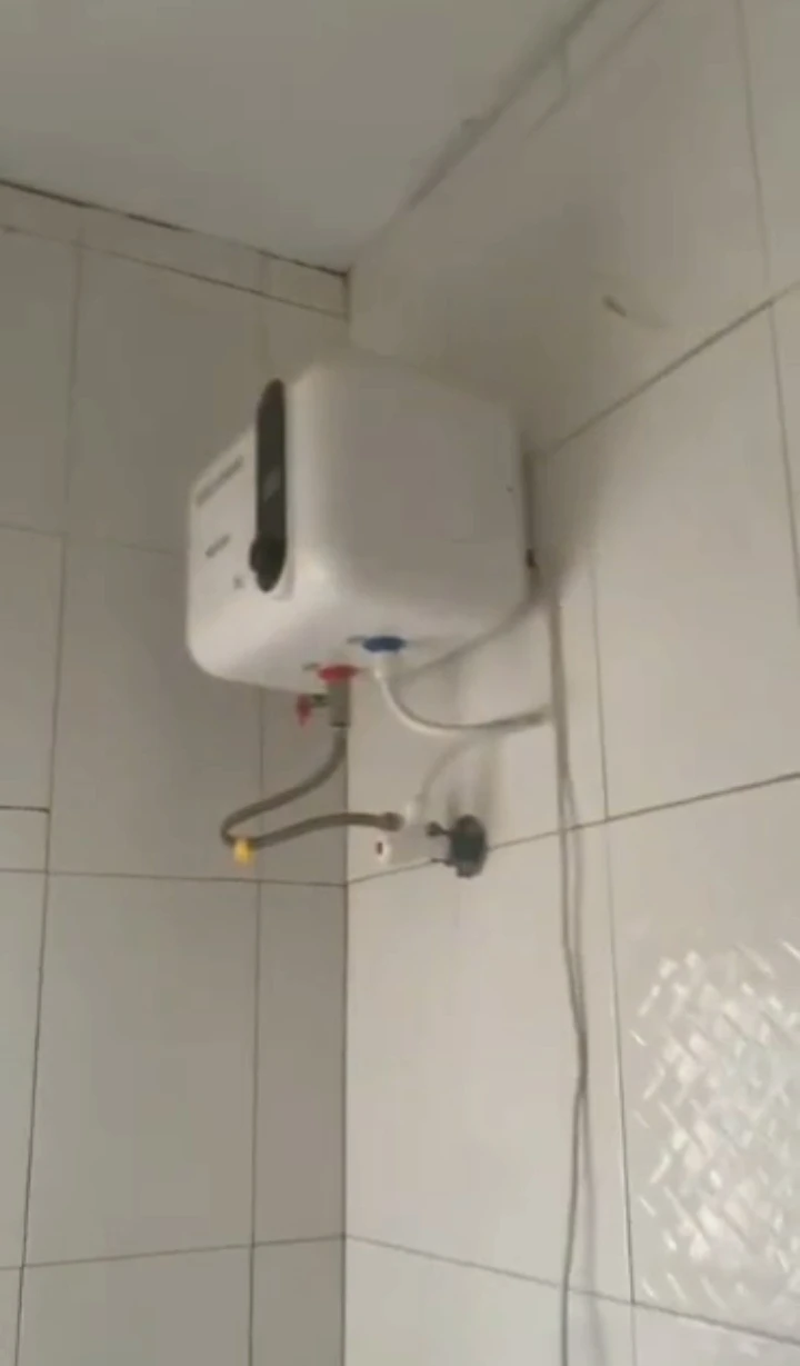 1 Bedroom Flat for Rent in Jeddo, Delta - Image 1
