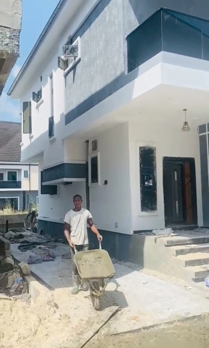 Duplex for Sale in Plantation city opete warri Delta, Delta - Image 1