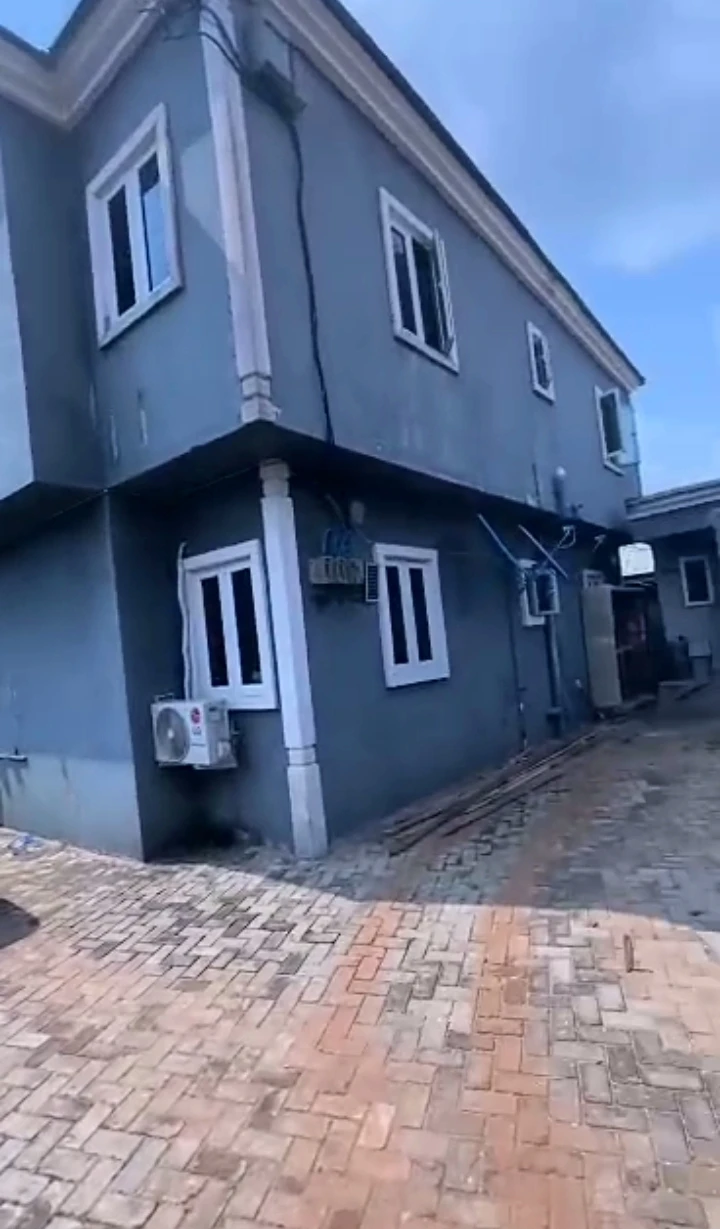 Duplex for Sale in Ugbor central, Edo - Image 2