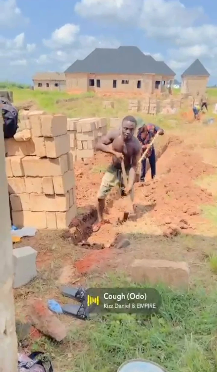 Land for Sale in Amagba, Edo - Image 2