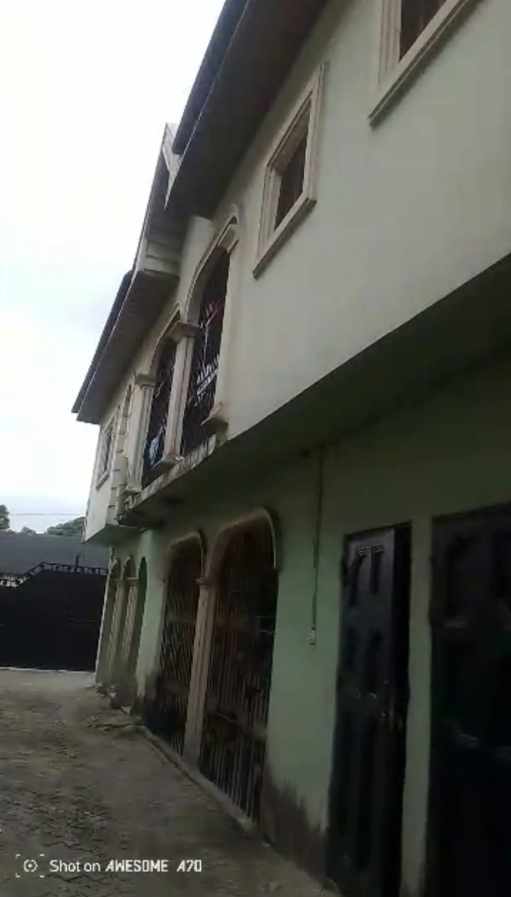 2 Bedroom Flat for Sale in Jakpa, Delta - Image 2