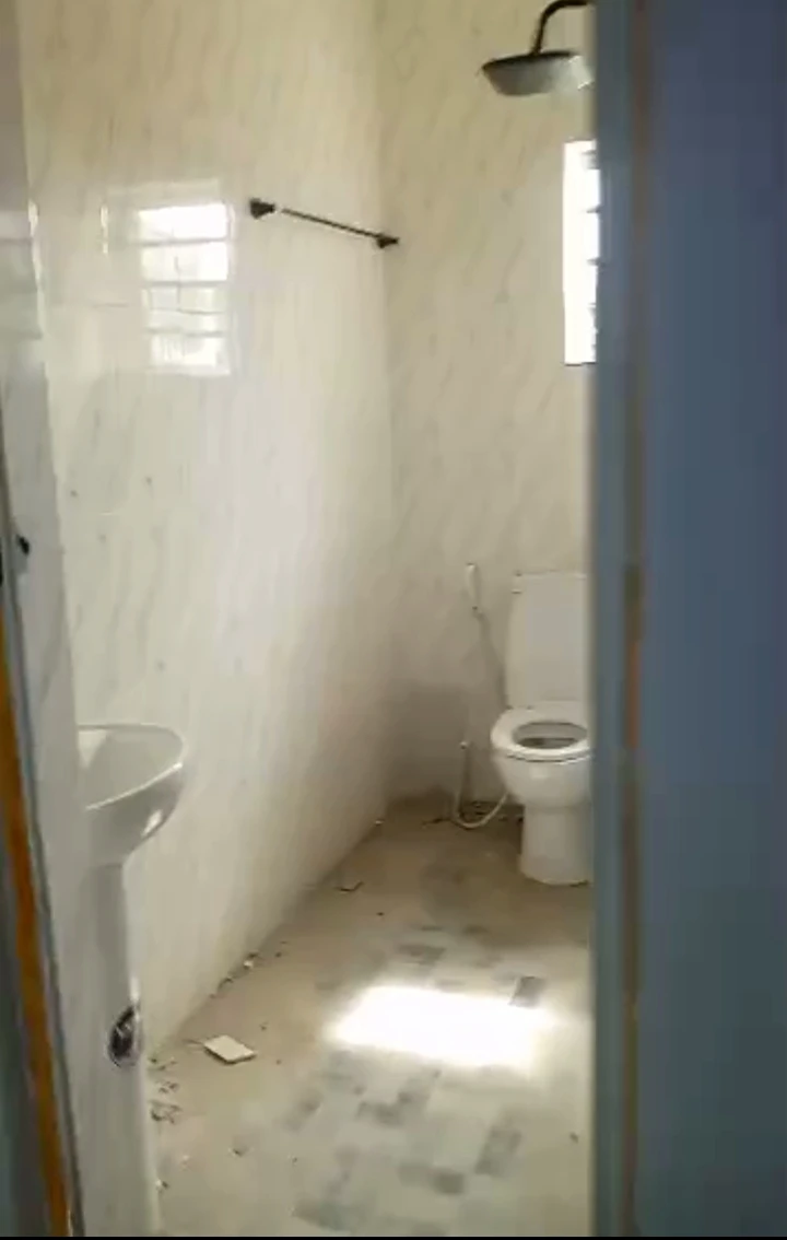 2 Bedroom Flat for Rent in Iteregbi, Delta - Image 3