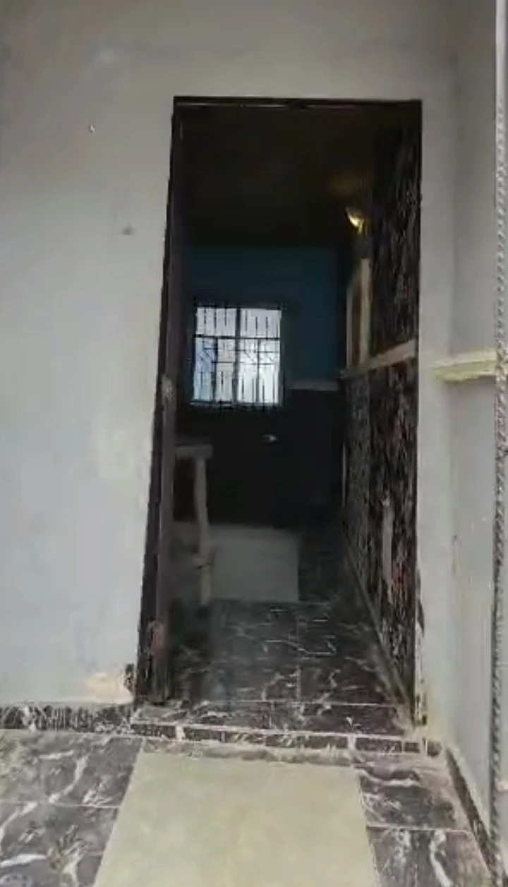 1 Bedroom Flat for Rent in Jeddo, Delta - Image 4
