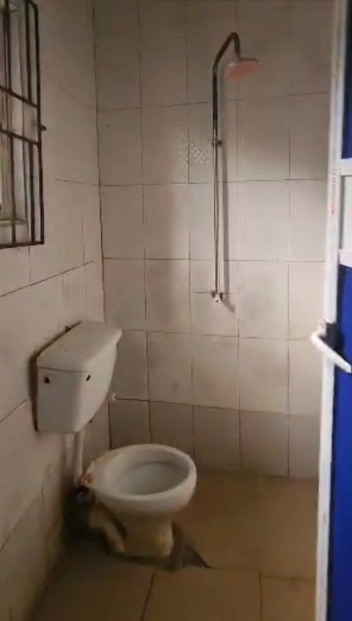 1 Bedroom Flat for Rent in Jeddo, Delta - Image 3