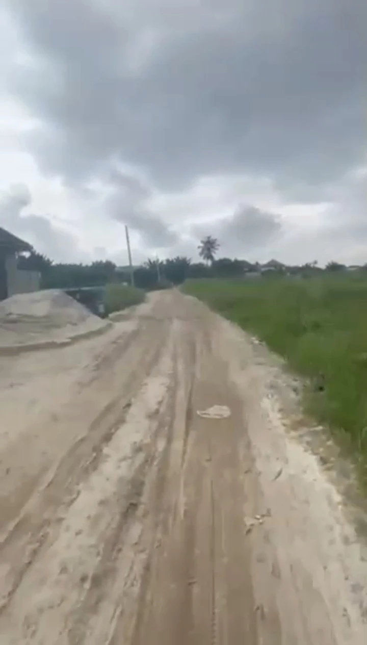 Uncompleted Building for Sale in Otokutu, Delta - Image 3