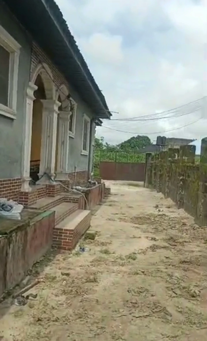 Bungalow for Sale in Otokutu, Delta - Image 1