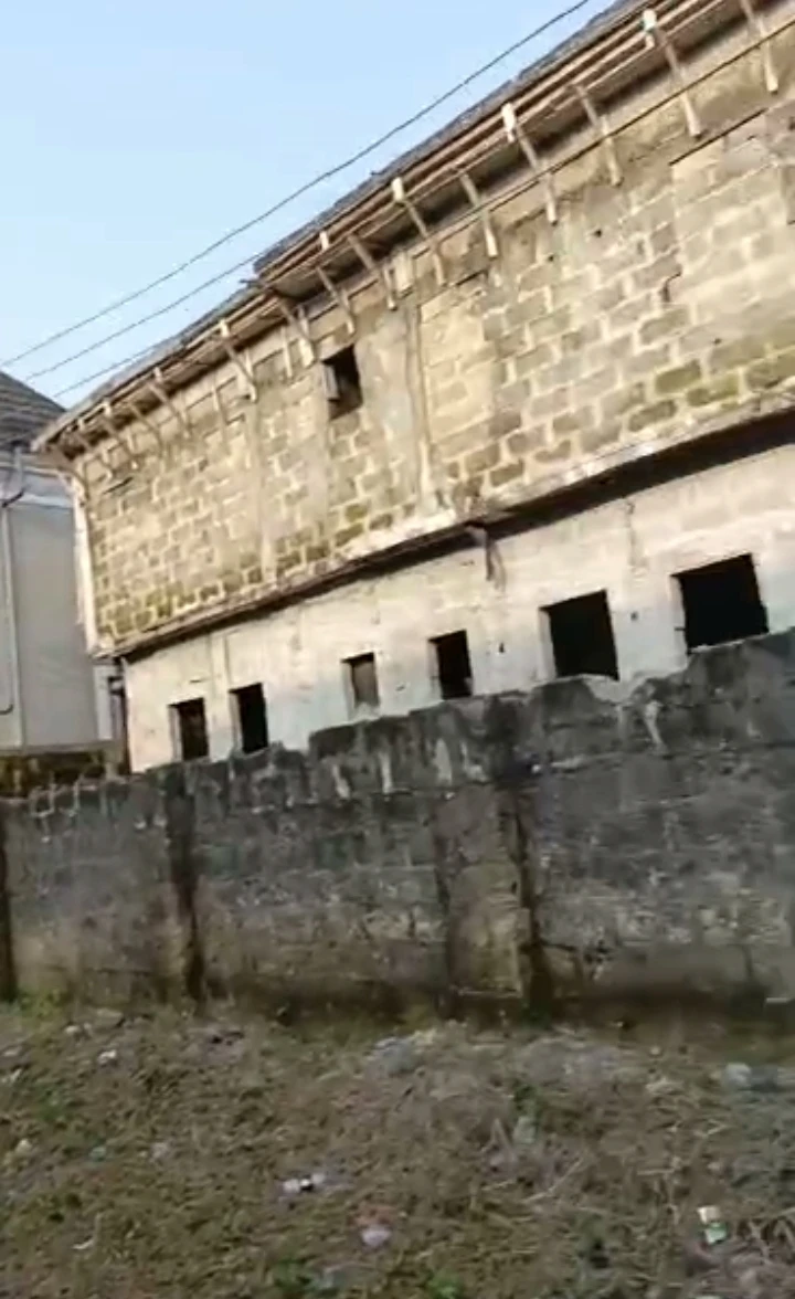 Uncompleted Building for Sale in Niger cat, Delta - Image 1