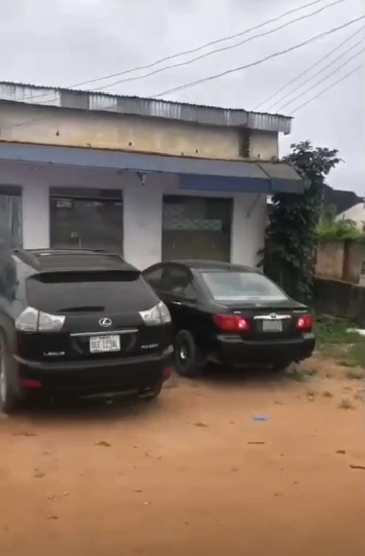 Store for Sale in Okhouromi, Edo - Image 2