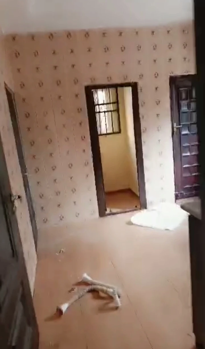 3 Bedroom Flat for Rent in Amagba, Edo - Image 2