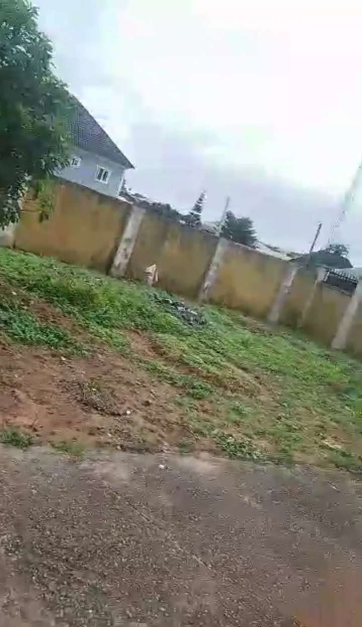 Bungalow for Sale in EBO QUARTER OFF IYEKOGBA IRIRI ROAD OFF AIRPORT ROAD, Edo - Image 2