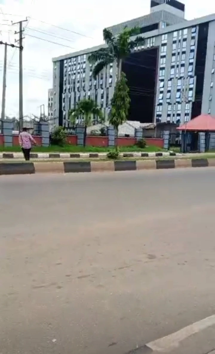 Land for Sale in Opp. High court sapele road Benin city, Edo - Image 1