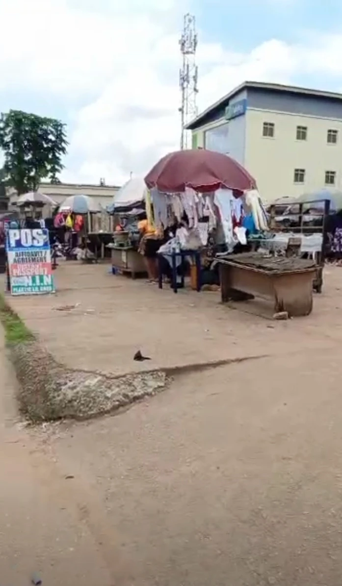 Land for Sale in Opp. High court sapele road Benin city, Edo - Image 2