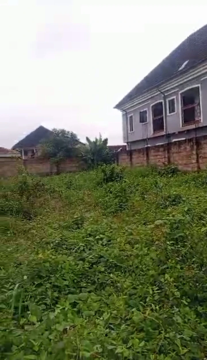 Uncompleted Building for Sale in Guobadia, Edo - Image 1