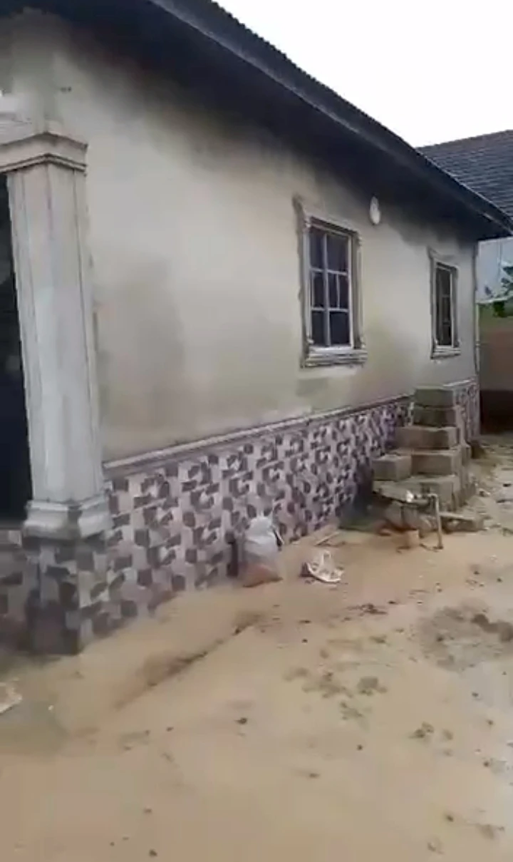 Bungalow for Sale in Ughoton, Delta - Image 2