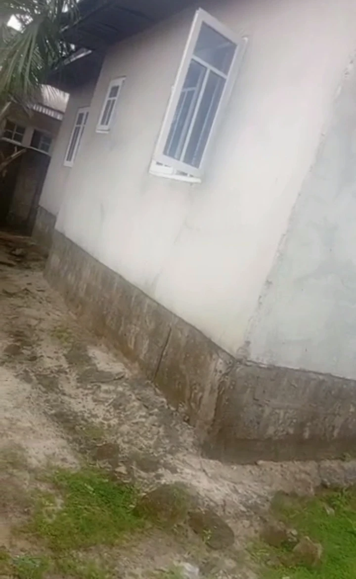 Bungalow for Sale in Adesa Warri, Delta - Image 2