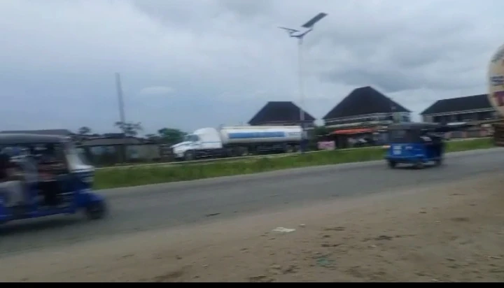 Filling Station for Sale in Niger cat, Delta - Image 1
