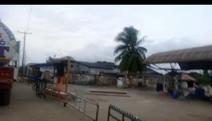 Filling Station for Sale in Niger cat, Delta - Image 3