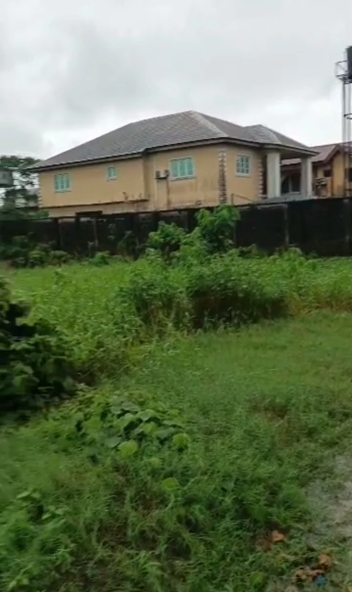 Land for Sale in Refinery road Warri Delta state, Delta - Image 1