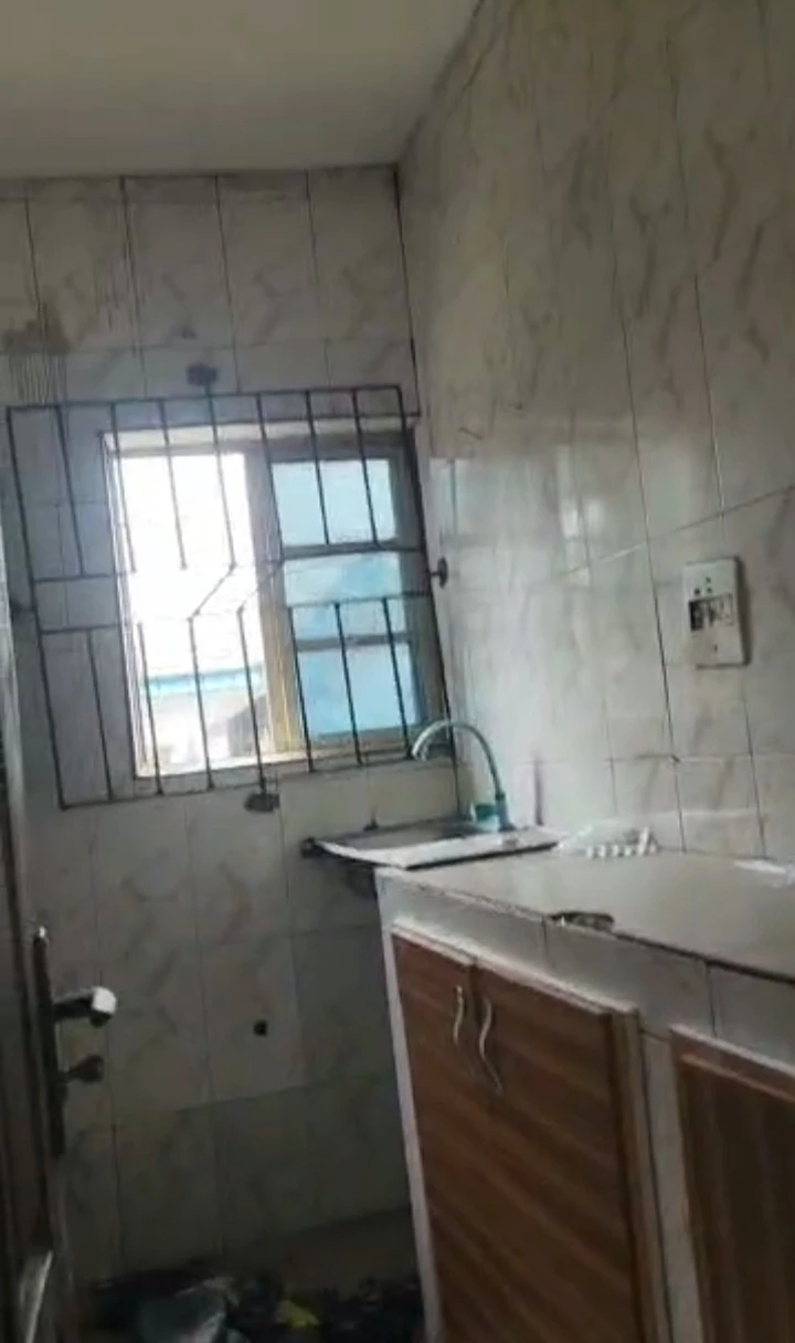 1 Bedroom Flat for Rent in Jeddo, Delta - Image 1
