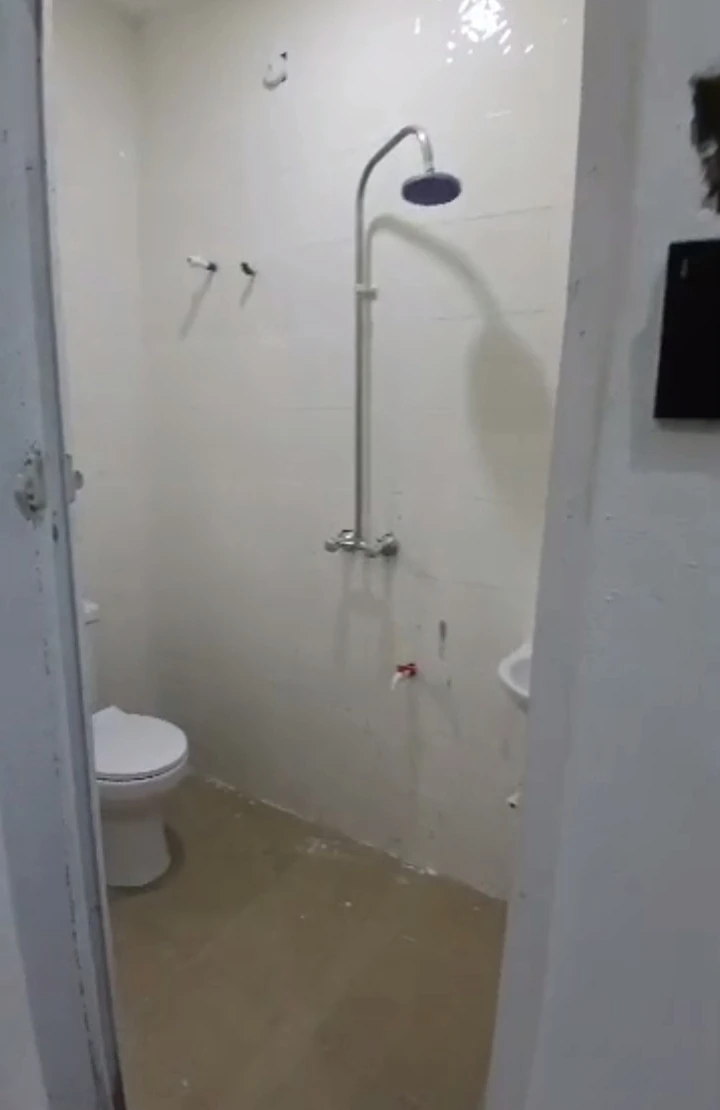 2 Bedroom Flat for Rent in Chalisco phase 2 off NPA road Warri Delta state, Delta - Image 5