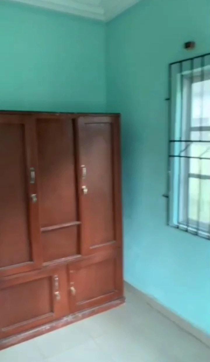 1 Bedroom Flat for Rent in okuokoko, Delta - Image 3