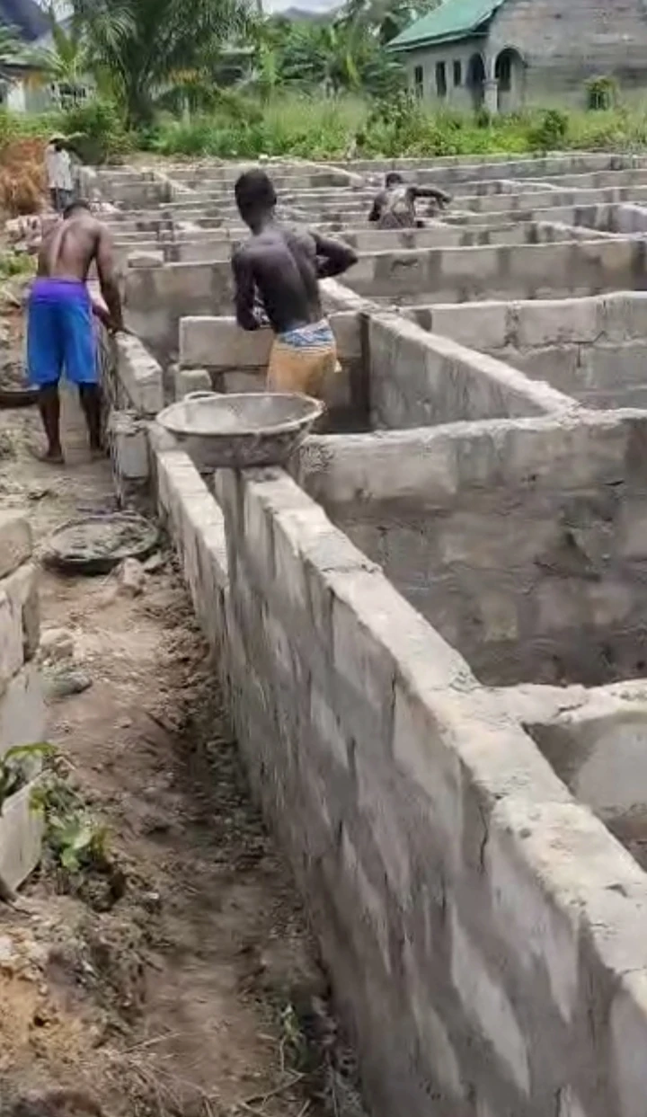 Uncompleted Building for Sale in Agharho, Delta - Image 2