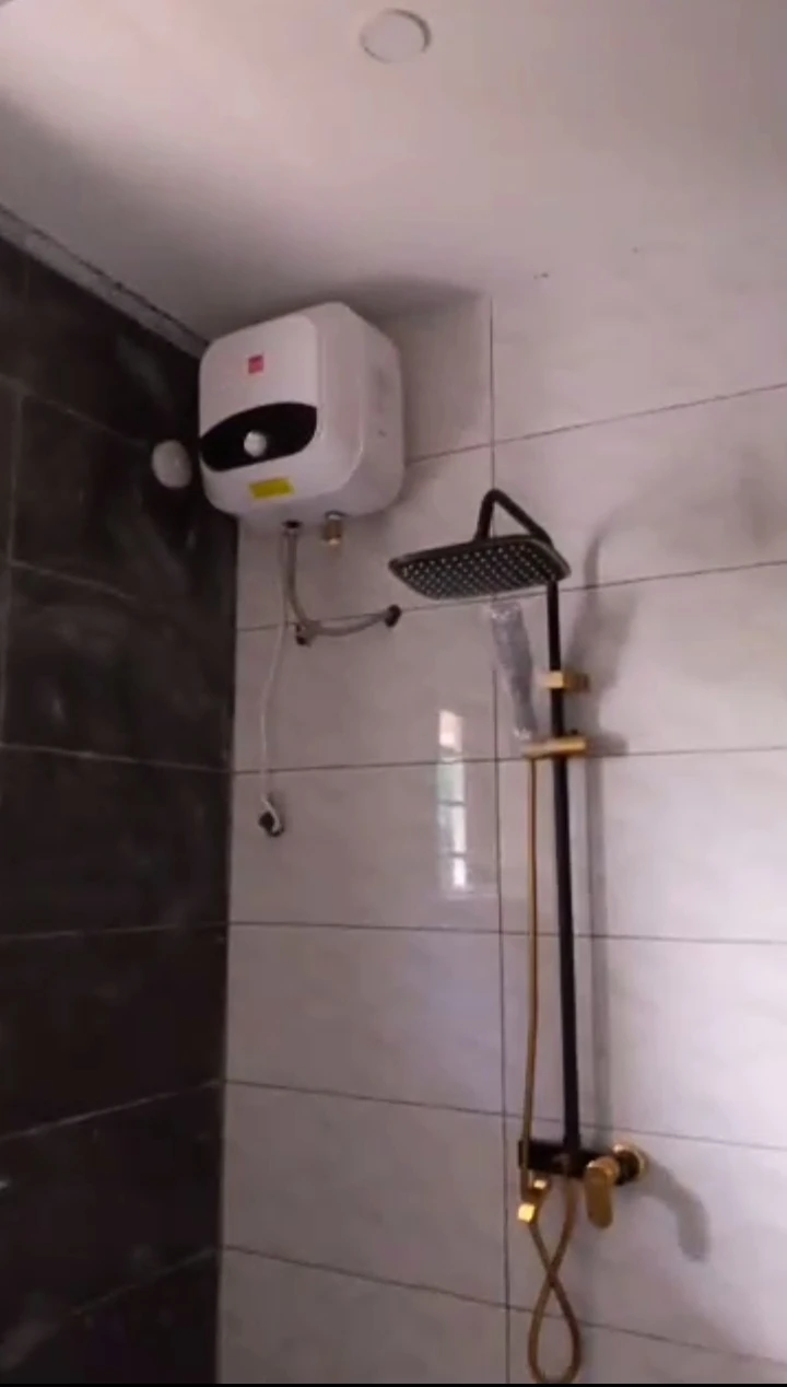 1 Bedroom Flat for Rent in Opete, Delta - Image 2