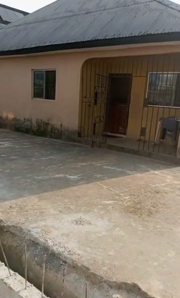 Bungalow for Sale in Agharho, Delta - Image 3
